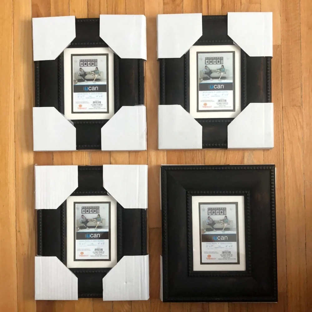 Picture frames - Picture 1 of 7
